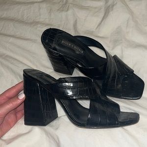 alice + olivia black croc embossed block heel mule sandal